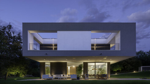 How I Photographed This Contemporary Home in the Hungarian Countryside