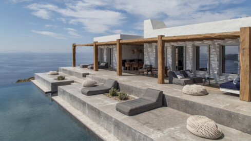 A Perfect Greek Hilltop Villa Photographed by Athens Based Ioanna Roufopoulou