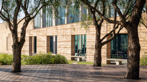 Photographing TarraWarra In Between National Shutdowns, Fergus Floyd Finishes His 2 Year Long Personal Project