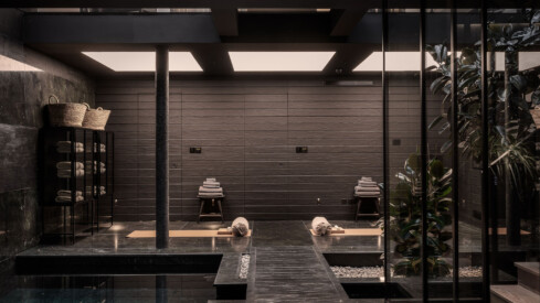 Photographing The Contemporary Interior of a Central London Residence With Panayis Chrysovergis