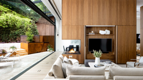 Architectural Photographer Brandon Barré Documents Ancerl Studio’s Epic Waxwing House