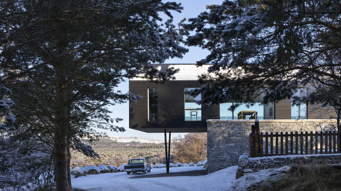 Glasgow Based Photographer Gillian Hayes Photographs a Home in the Heart of Cairngorms National Park