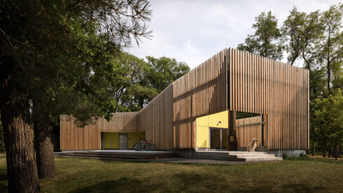 Lindsay Reid Shows Off the Many Uses of This Thoughtfully Designed Forest Pavilion