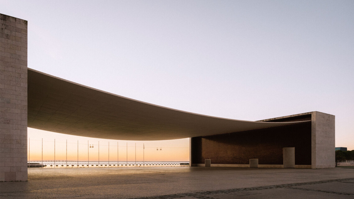 Nate Cook Speaks on the Importance of Personal Projects as He Photographs the Portuguese National Pavilion