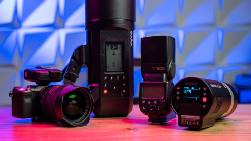 Off-Camera Flash 101 (The Basics)