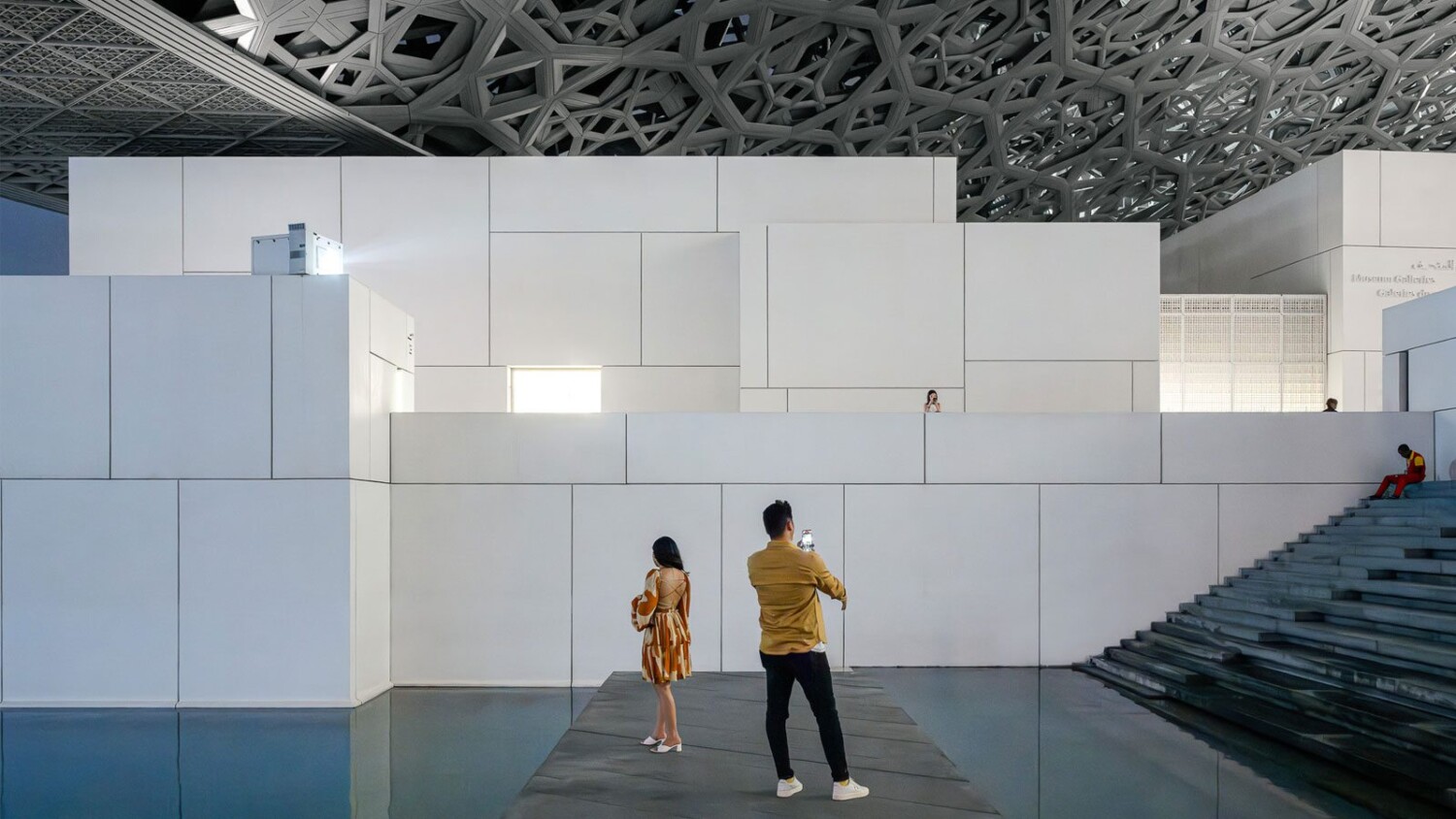 Untethered – Letting Loose and Breaking Technical Constraints at the Louvre Abu Dhabi