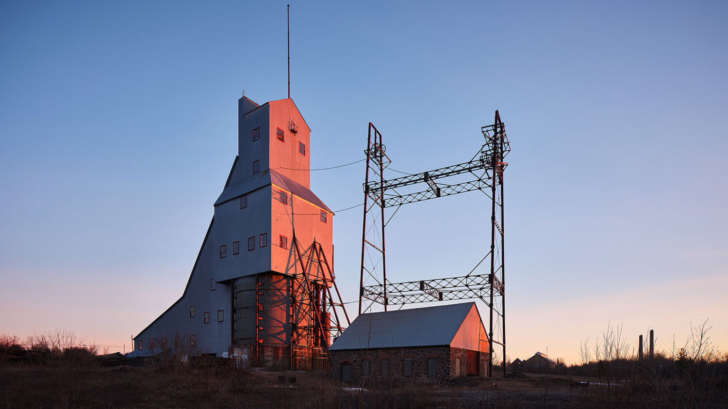 Exploring the Industrialness of American Vernacular Architecture With Tom Harris