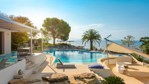 Go Villa Hopping With Photographer Olivier Dassance on a Private Island in Greece